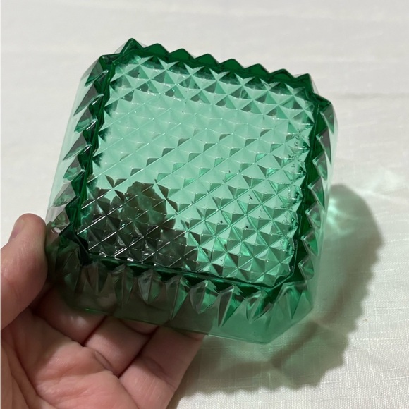 Vintage Green Glass Hexagonal Dish - Picture 4 of 6